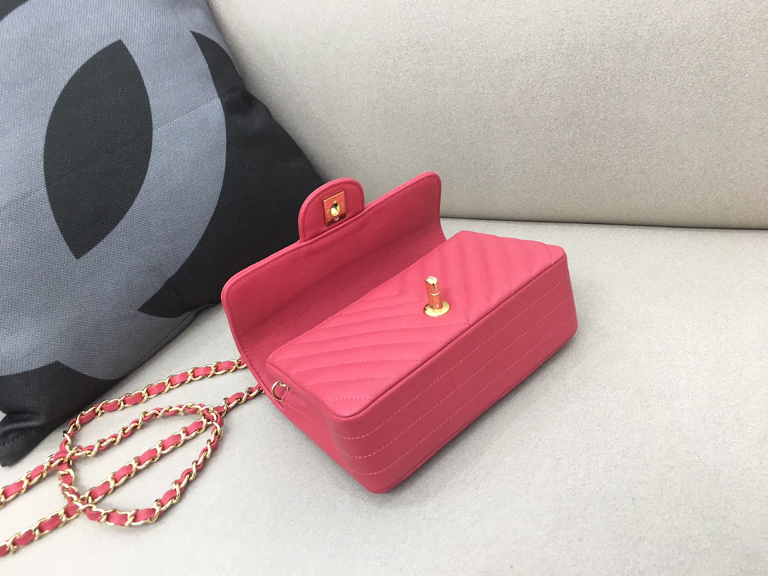 Small Classic Flap Caviar Bag A01116 Rose Red/Gold